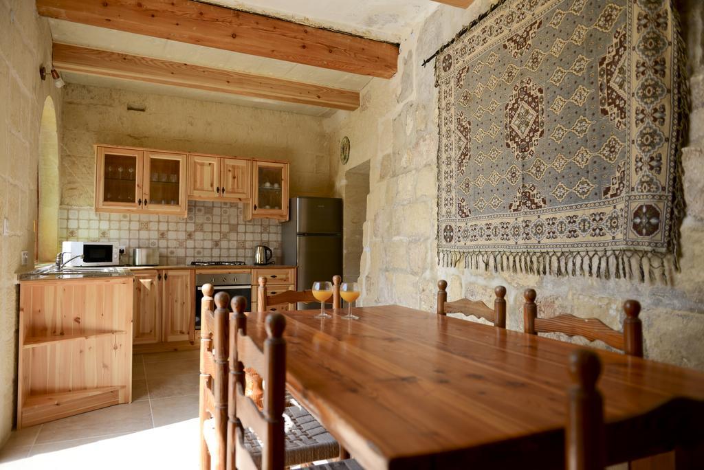 Mill House Villa Għarb Rum bild