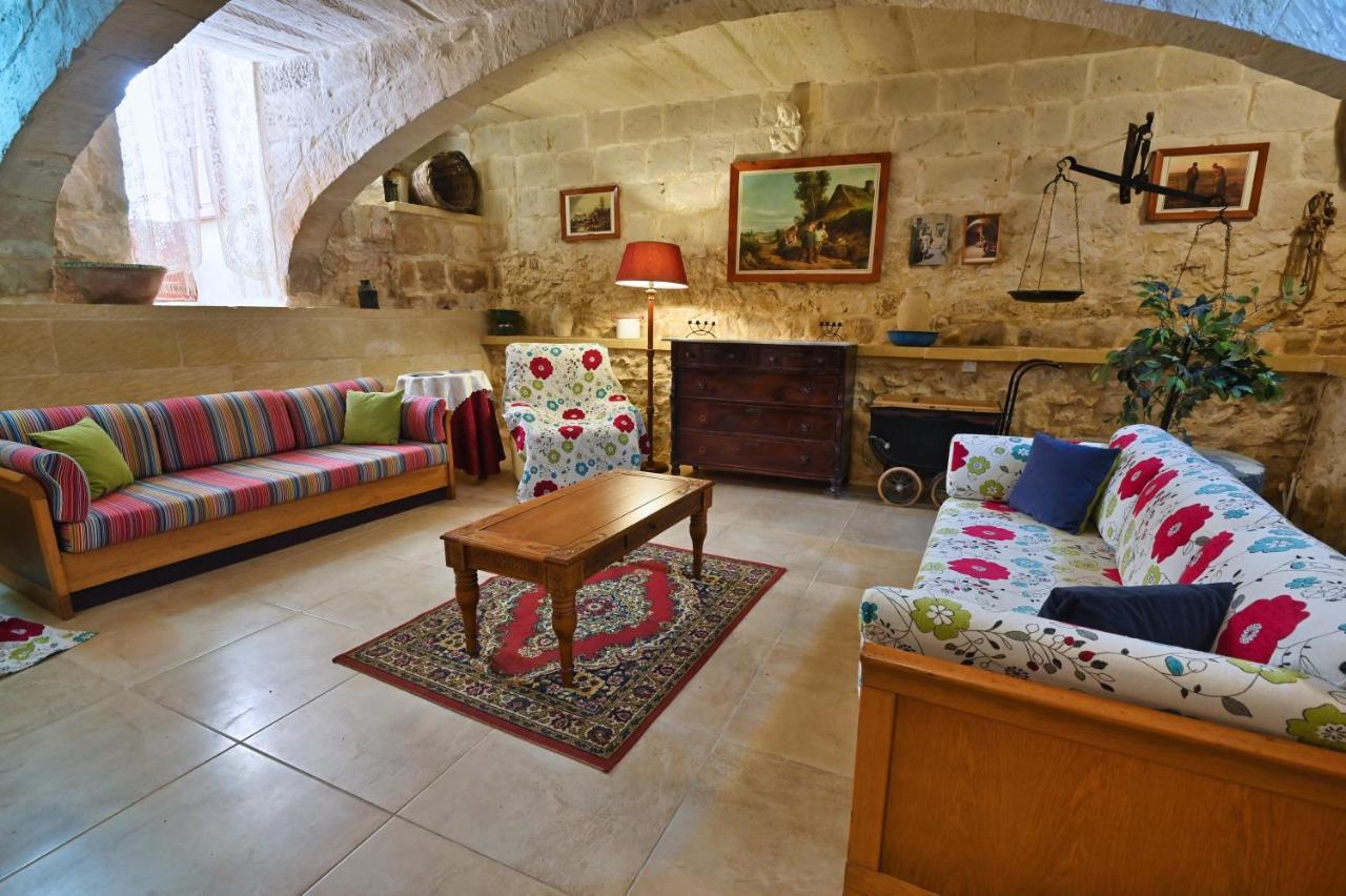 Mill House Villa Għarb Exteriör bild