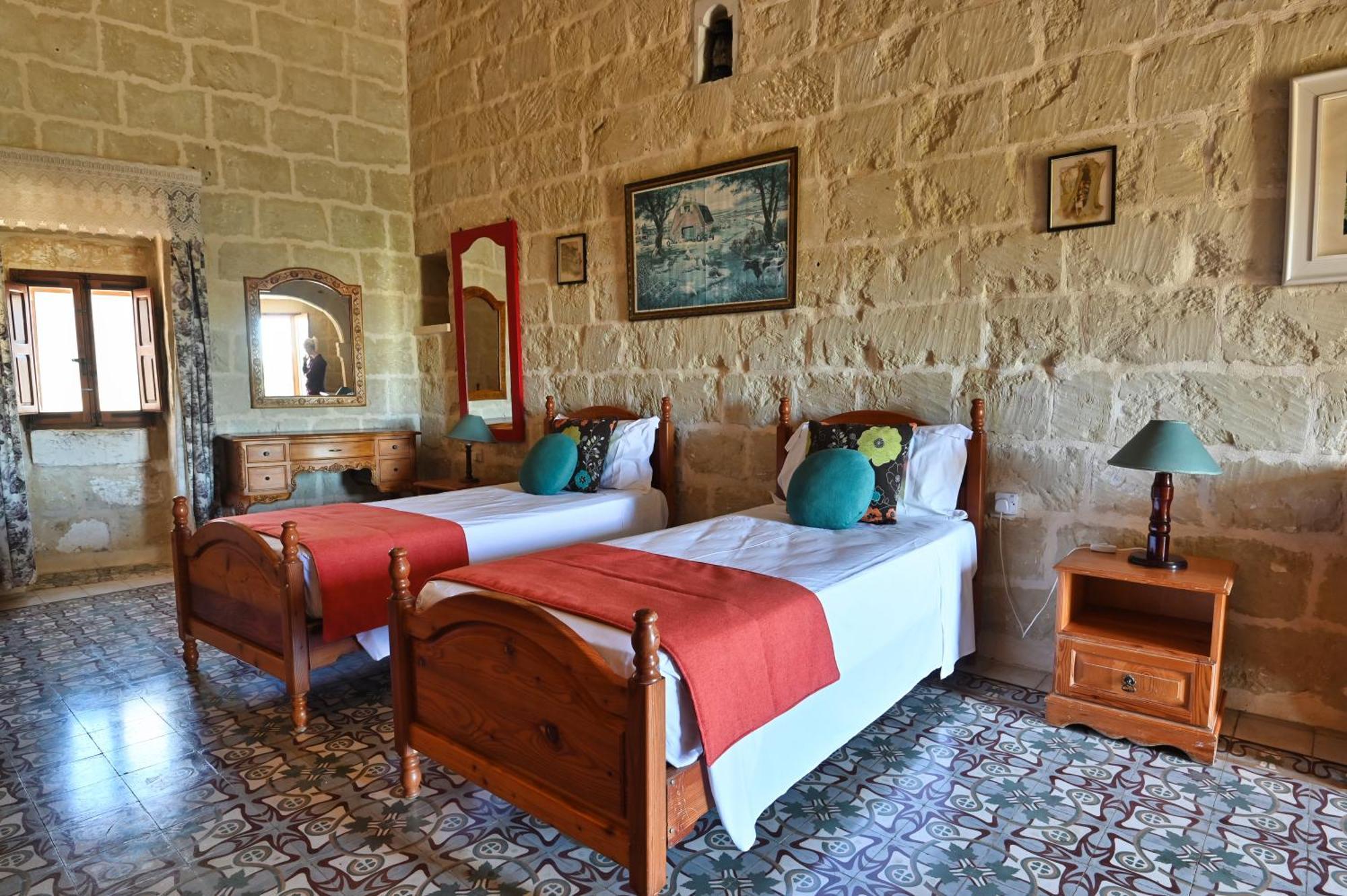 Mill House Villa Għarb Exteriör bild
